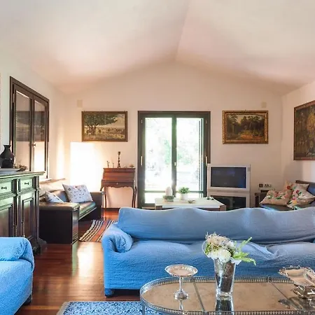 Marchetti Straini Villa