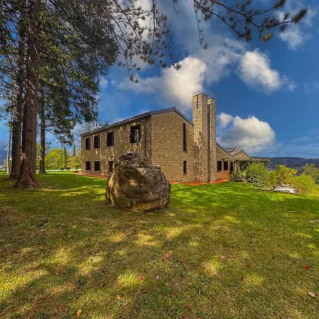 Marchetti Straini Villa *