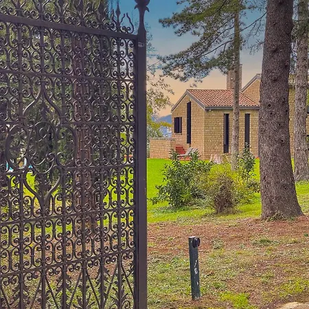 Marchetti Straini Villa Pievebovigliana