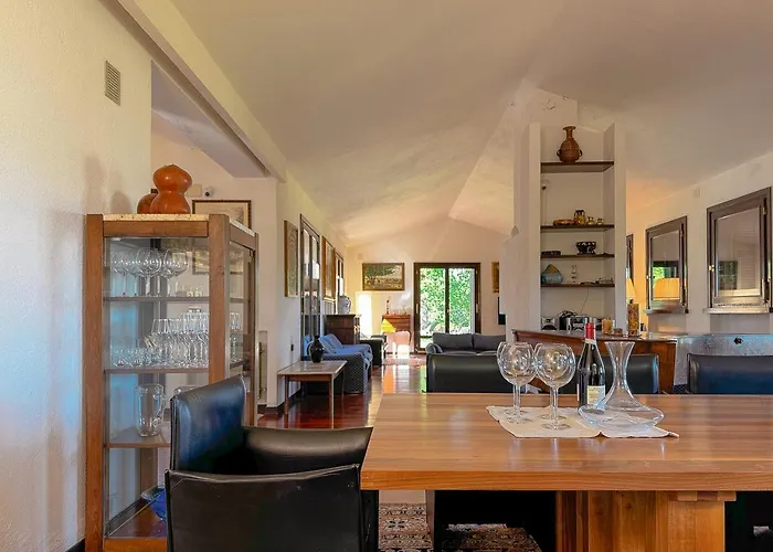 Villa Marchetti Straini *