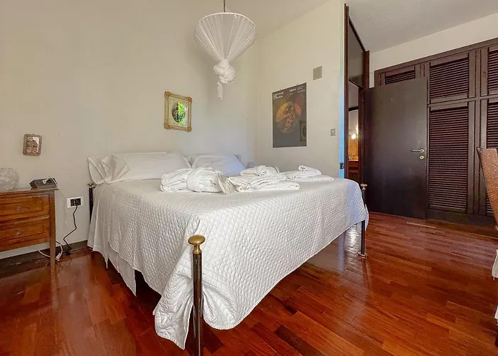 Villa Marchetti Straini