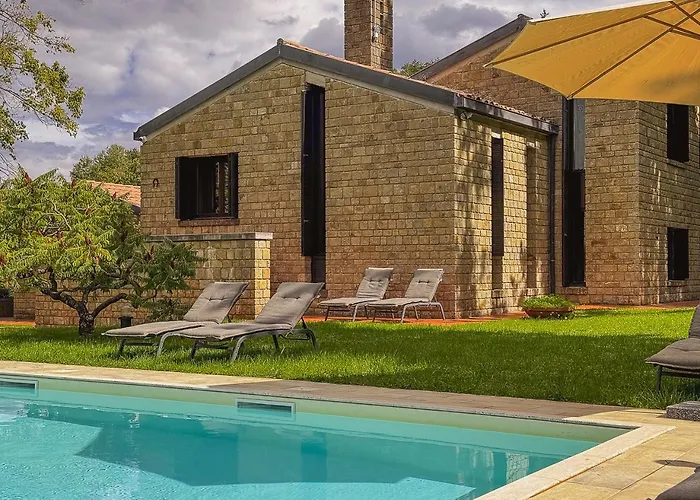 Marchetti Straini Villa Pievebovigliana