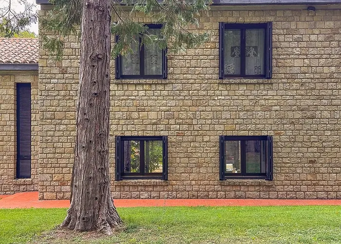 Villa Marchetti Straini