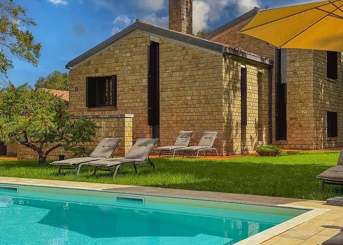 Marchetti Straini Villa Pievebovigliana