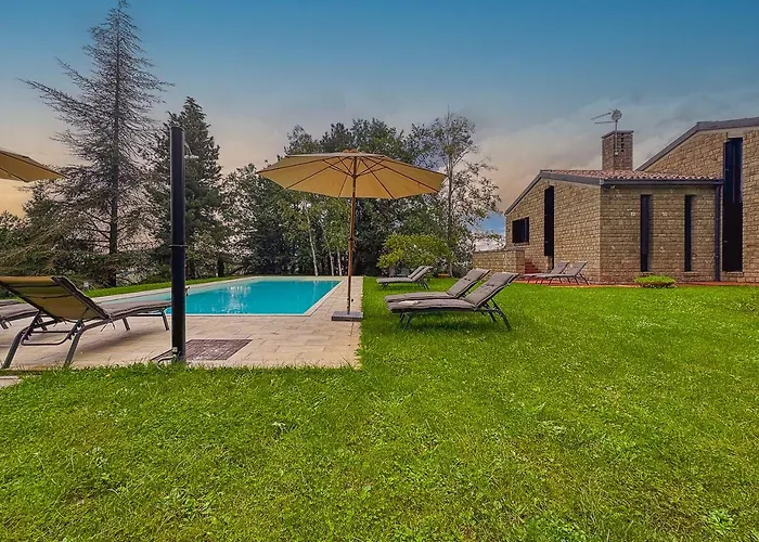 Marchetti Straini Villa *